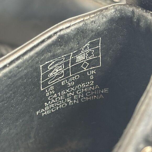 Kelsi Dagger Burke Black Lug Sole Loafer shoes size 8.5 - Picture 7 of 11